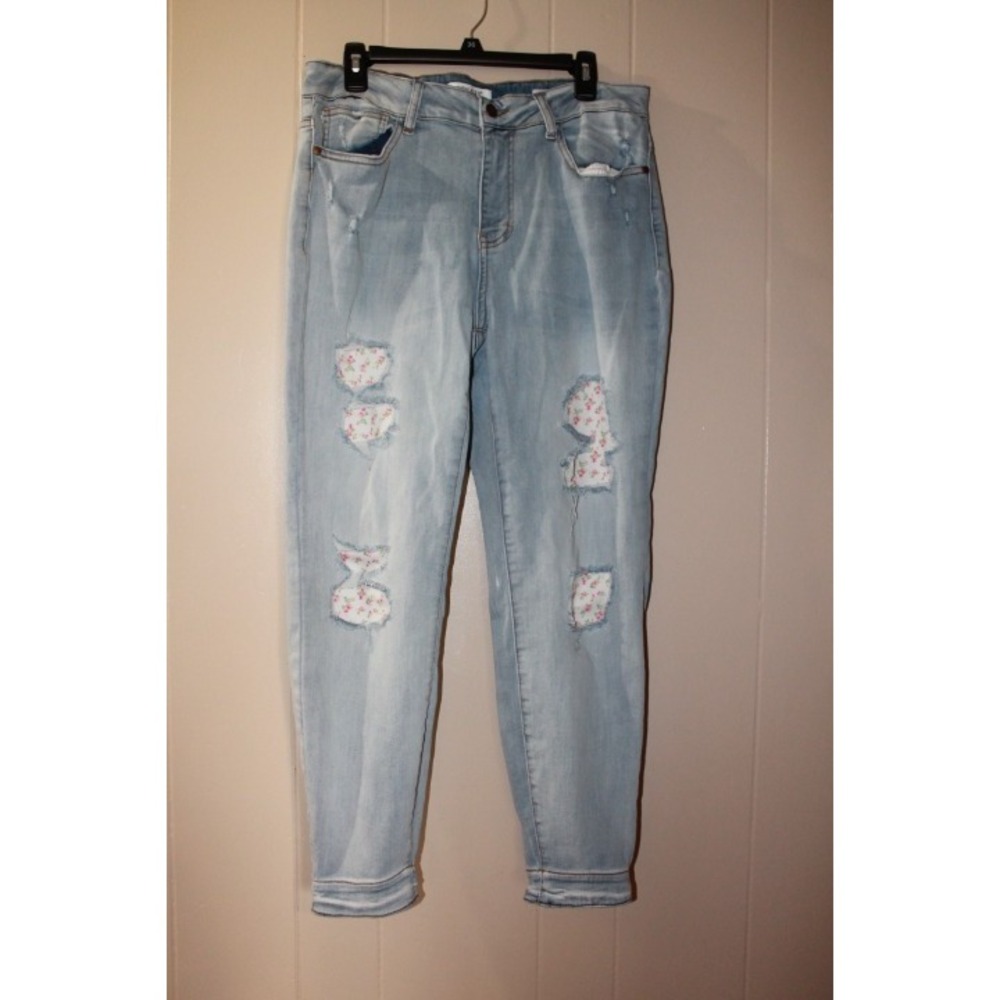 Judy Blue Distressed Skinny Jeans Flower Patches Cuffed Hem High Rise Women's 16